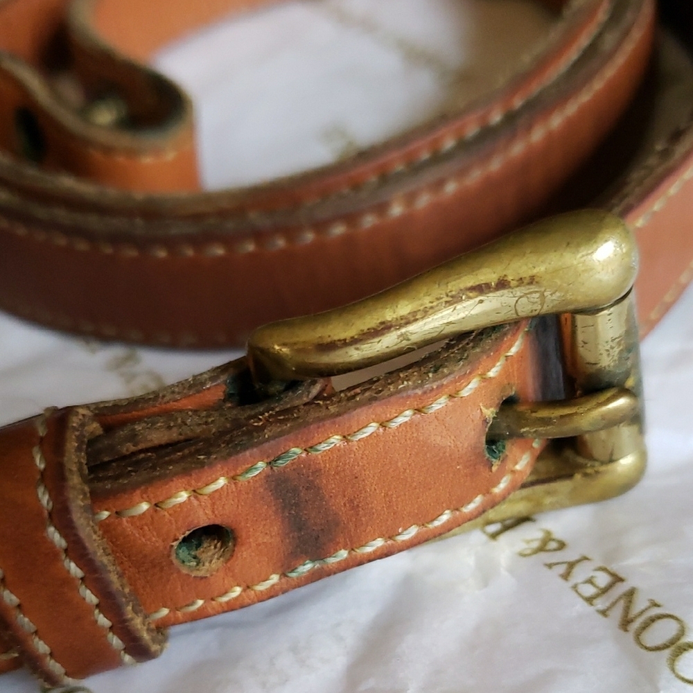 Dooney & Bourke All Weather Leather Crossbody Strap 80s - Picture 3 of 6